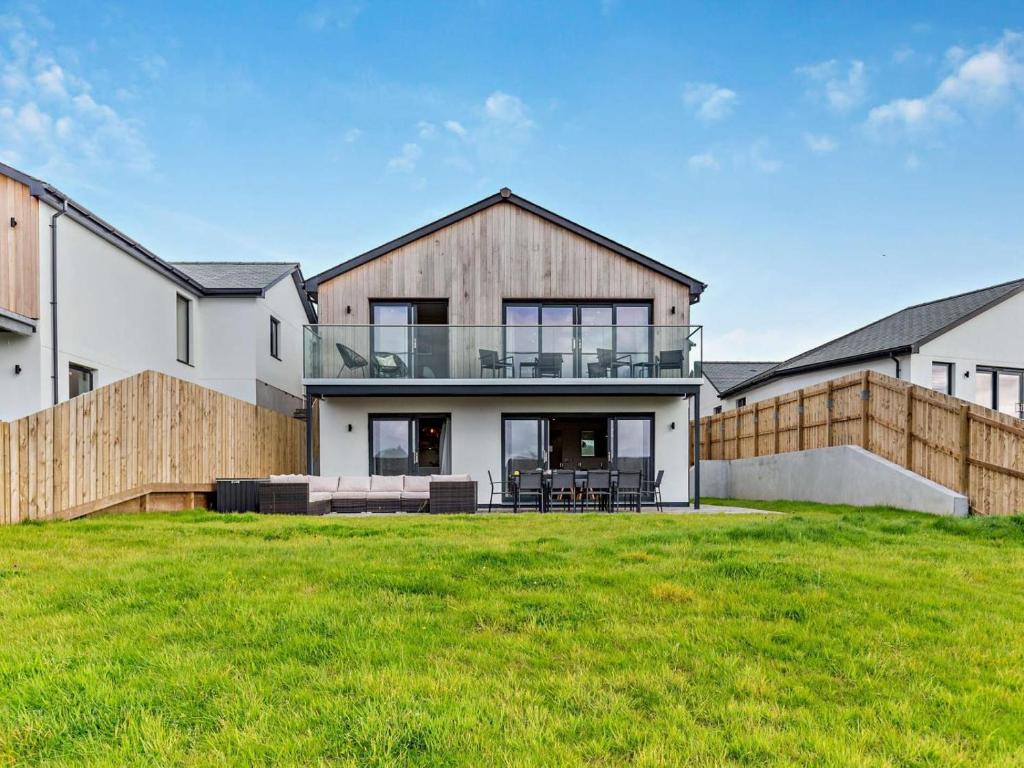 5-Bed House in Polruan photo 6