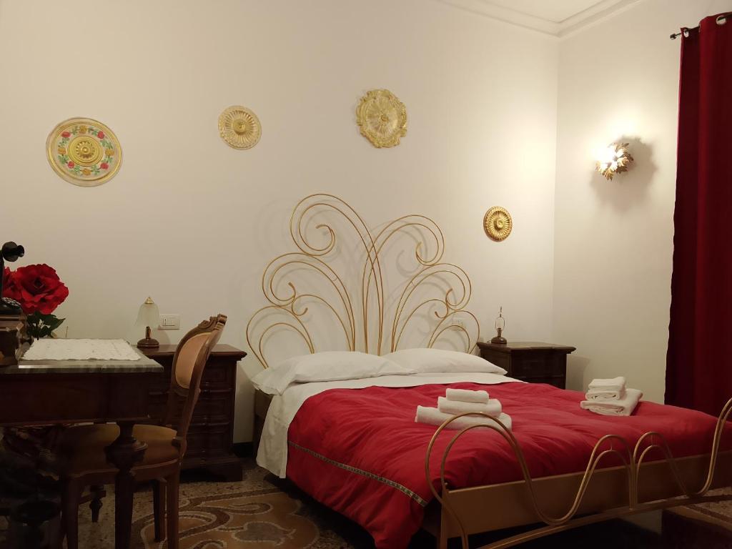 ANTICHE MEMORIE-ELEGANZA E CONFORT-Palazzo Gropallo, Genova Brignole - 2