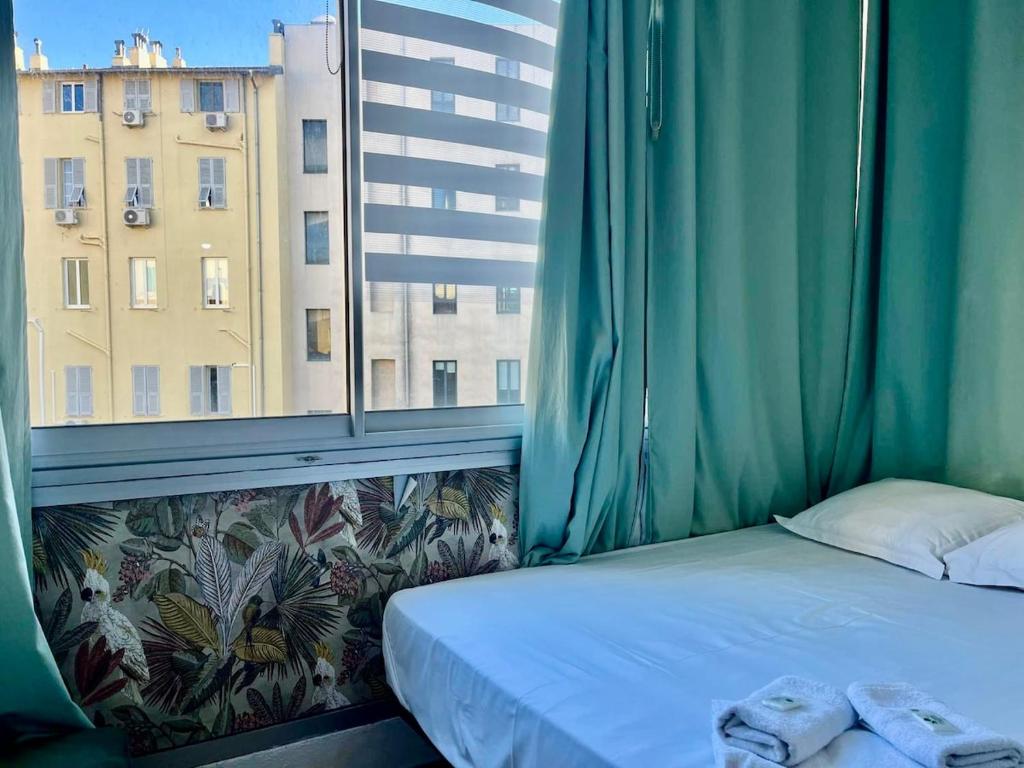 Nice Center Quiet Apartment Pedestrian Street Near Promenade 4 Sleeps - 3