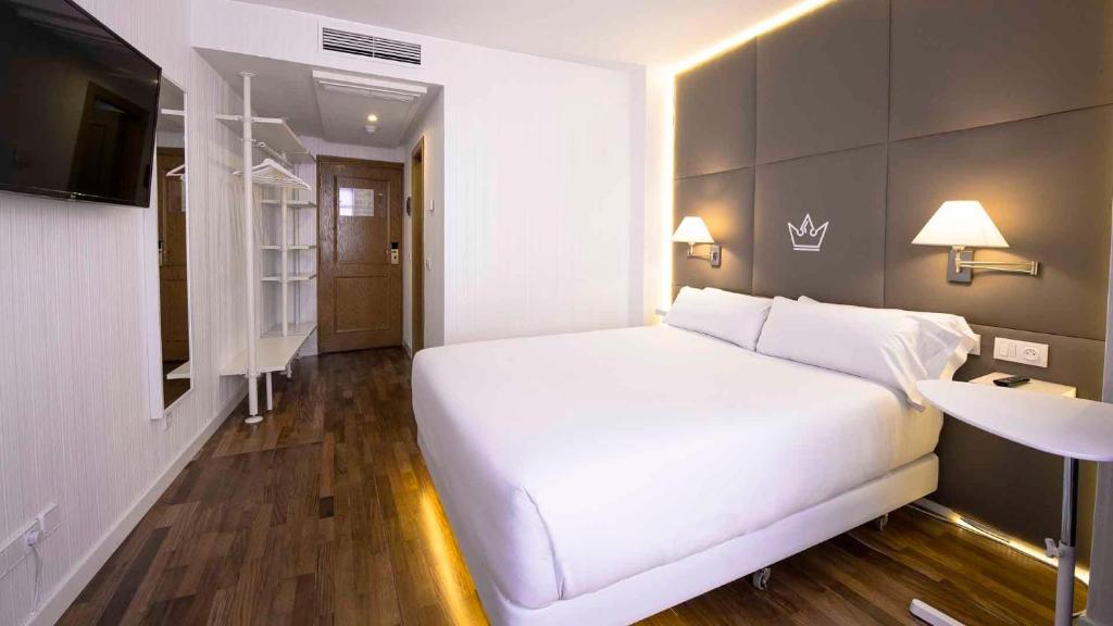Erase un Hotel - 4