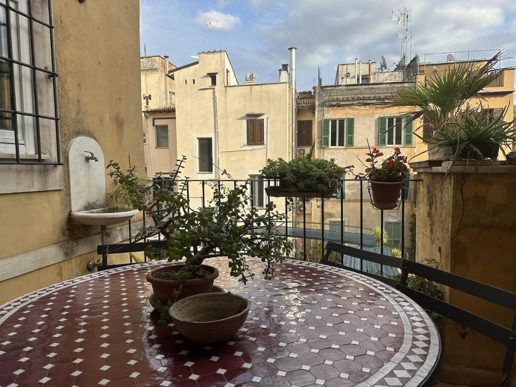 Vatican Retreat- 2bedrooms and 2 bathrooms - 1