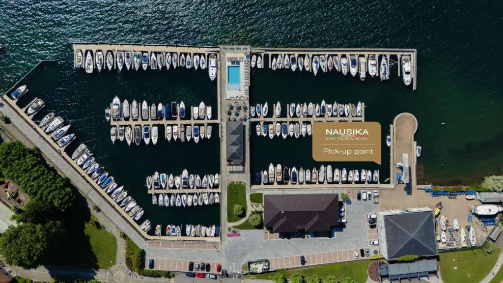 Lago Dorato Marina Lodge - Lakefront - 2
