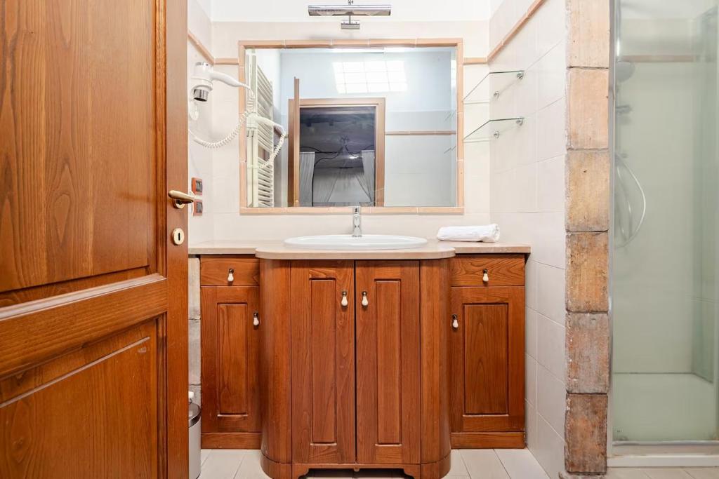 Katalay House 3 Bedrooms with Bathroom Downtown - 3