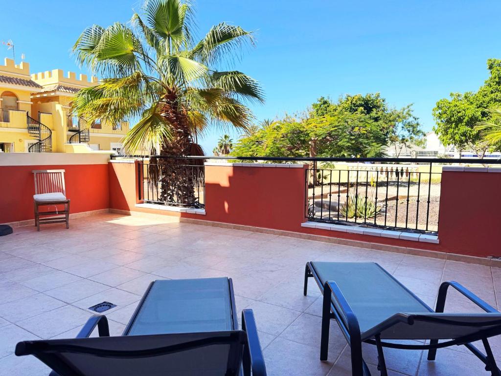 Los Cristianos Apartment - Terrace and Heated Pool - 1