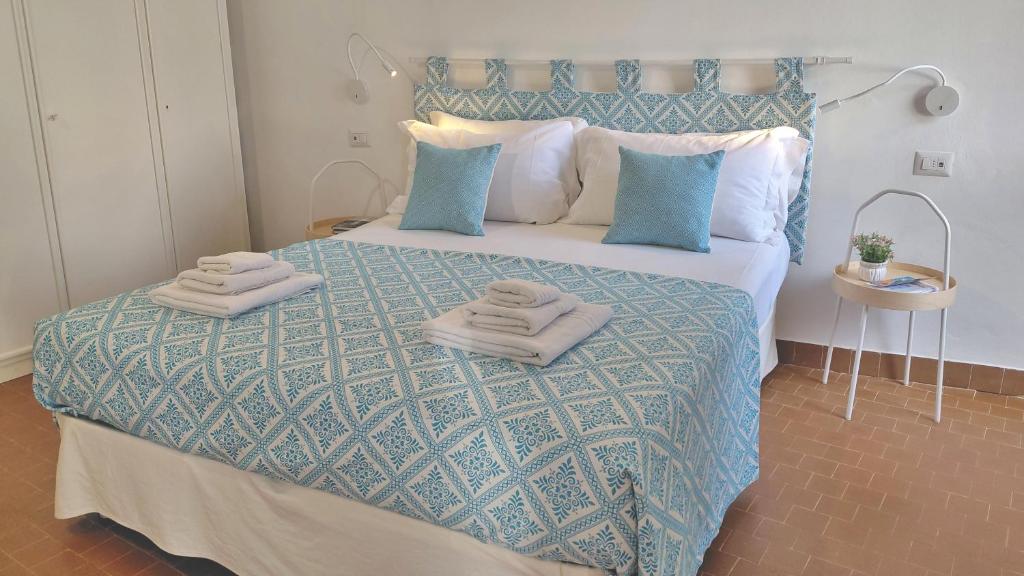 Torre Lazzaretto Seafront House - 2