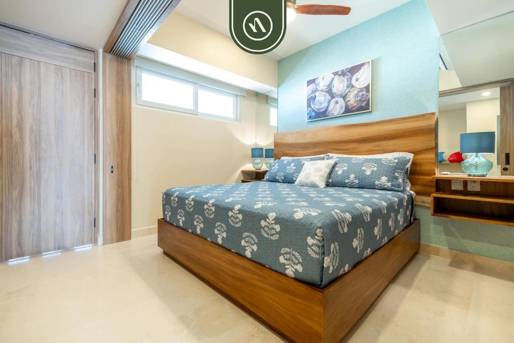Elegant 1 BR Condo - Beachfront - Pools - King - 4