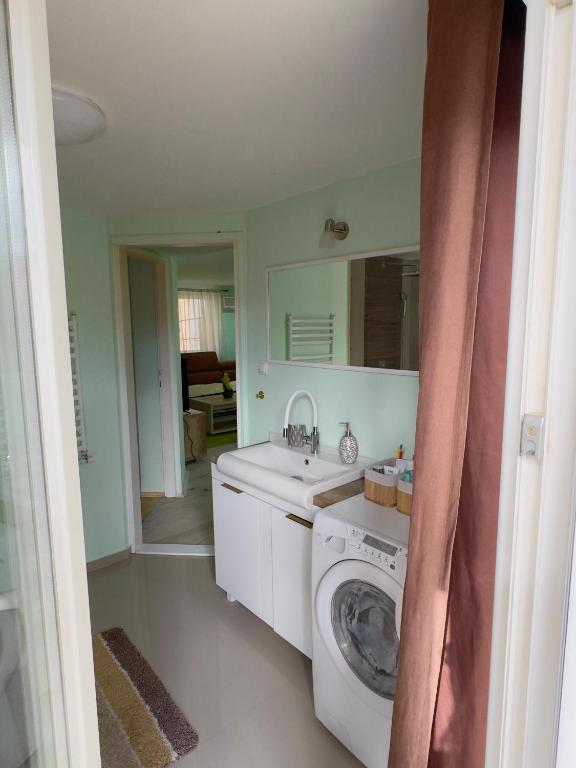 Apartman Car - 3
