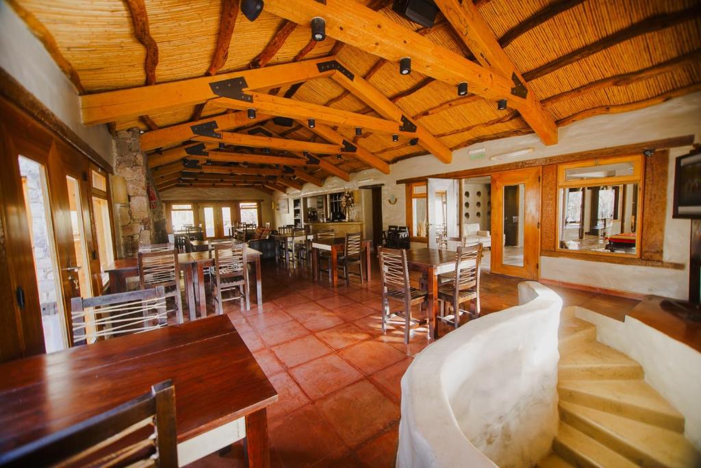 La Comarca Hotel - 2