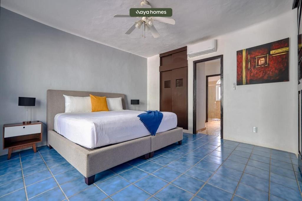 Cozy 3BR House Perfect for Families - Pool - 3