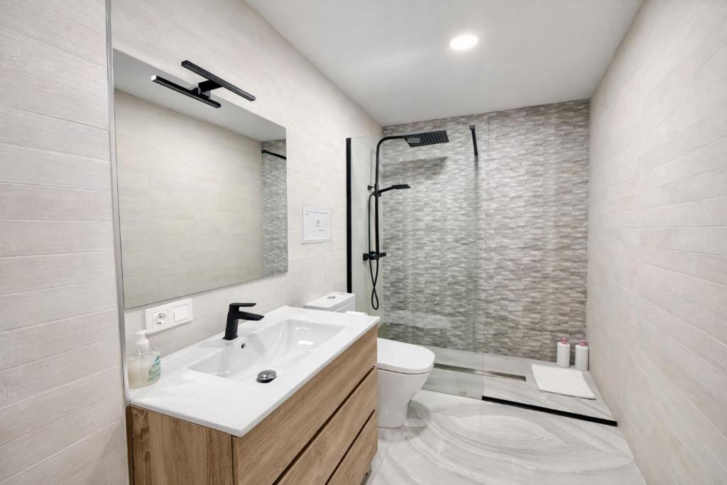 July Modern Loft - 4