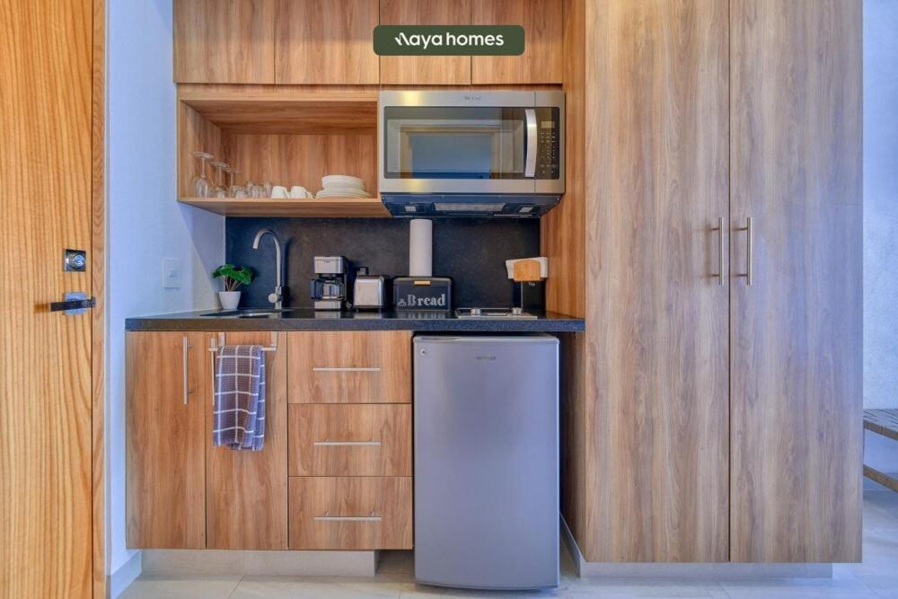 Cozy Studio -Private Balcony - Pool - Gym - 3