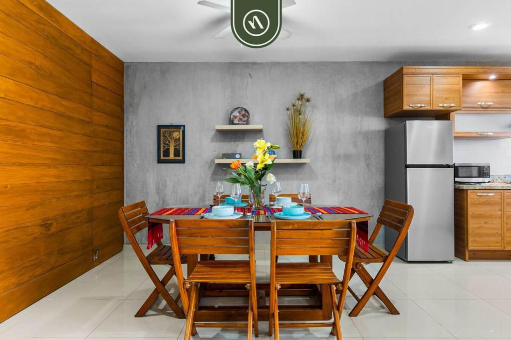 Amazing 1BR Condo - Pool - in Versalles - 3