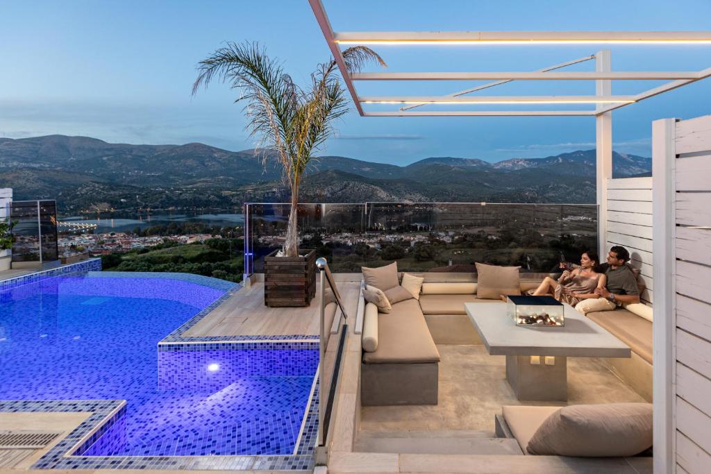 Swimming pool, The "L" Suites & Apartments in Kefalonia