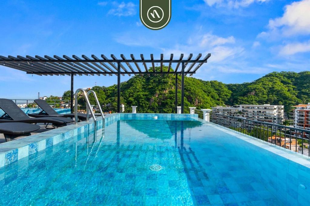 New 1 BR Condo - Rooftop Pool - Romantic Zone - 1