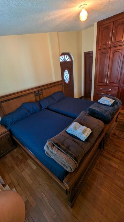 Luxury House - Jacuzzi - BBQ - 15 min to Airport - 3