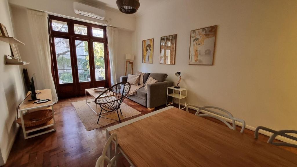 Cozy Home steps from bars, parks, and Palermo - 4