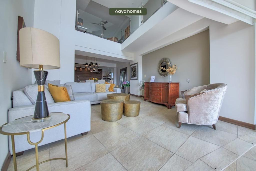 Luxury 2BR Condo in Marina - Pool - Zen Rooftop - 5