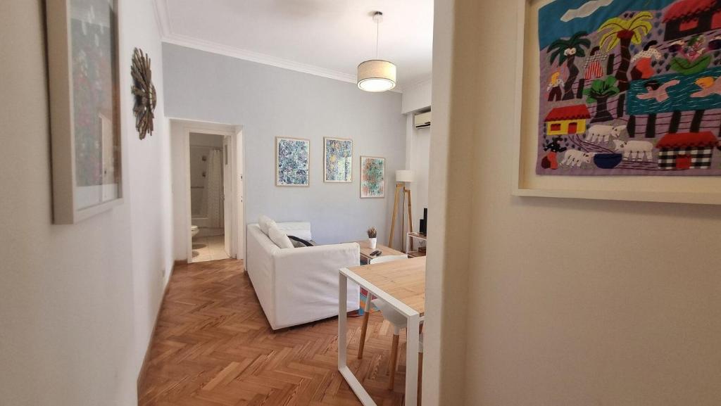 Bright one-bedroom apartment with balcony in the h - 3