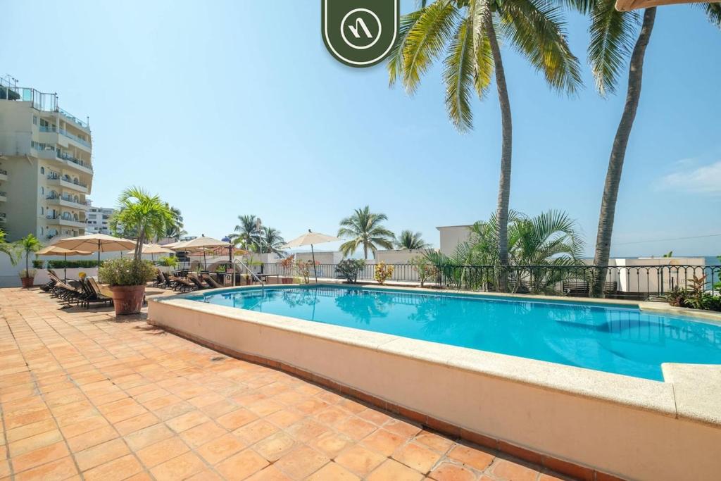 One Beach Street 306 B· Amazing 1 BR Condo - 4