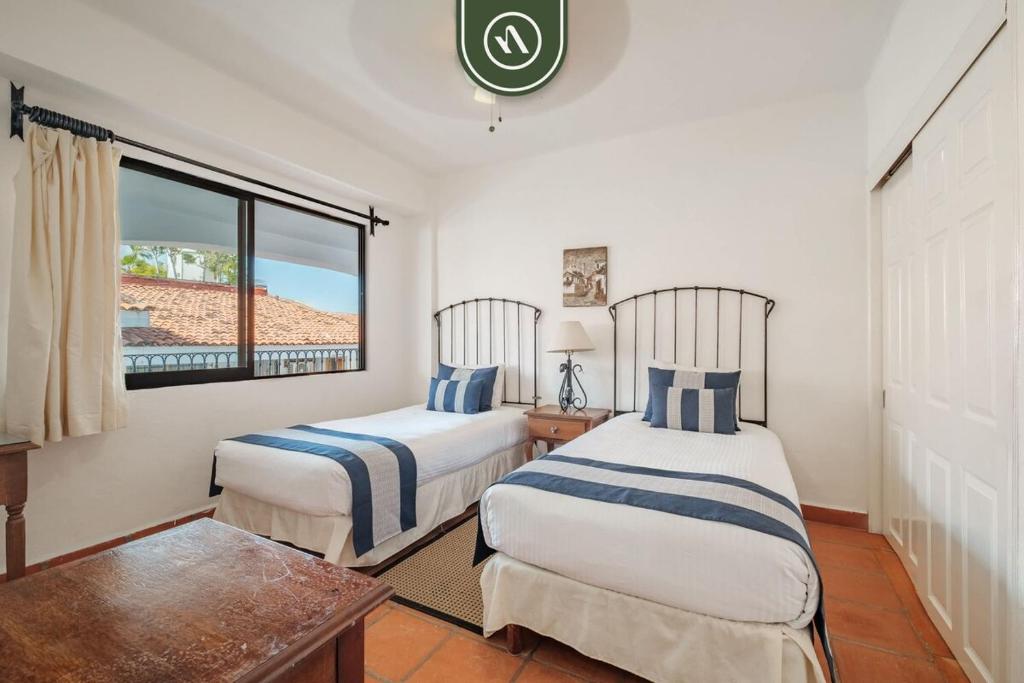 One Beach Street 310 - Amazing 2 BR Condo - 3