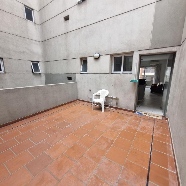 Modern apartment with private patio - 3