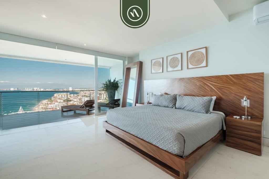 Oceanview Penthouse with Private Pool - BBQ - 2