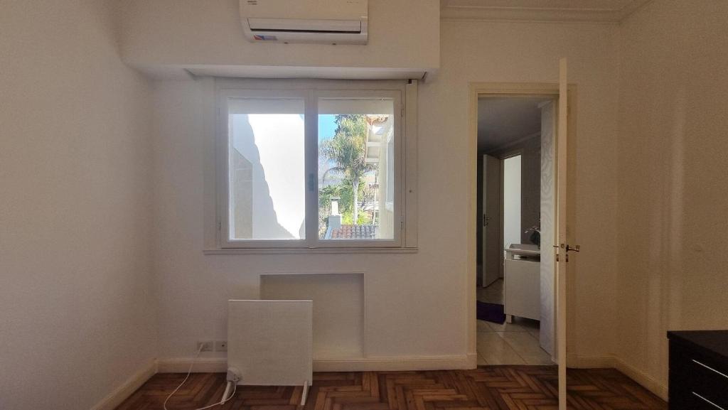 Your retreat with a pool and barbecue in Martinez - 1