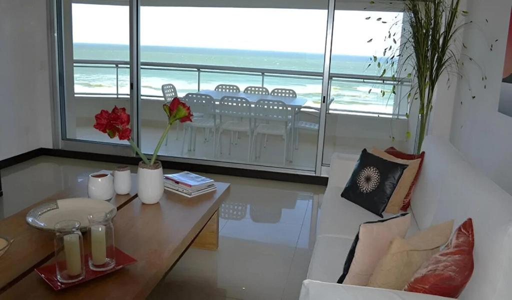 Moderno Apartamento Lujoso Frente a la Mejor Playa - 2