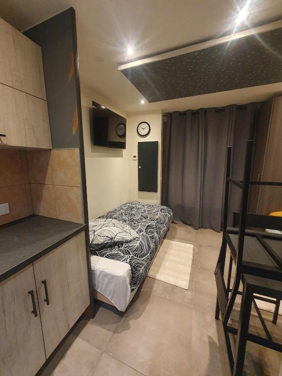 Studio cozy et moderne en rez de chaussée - 5