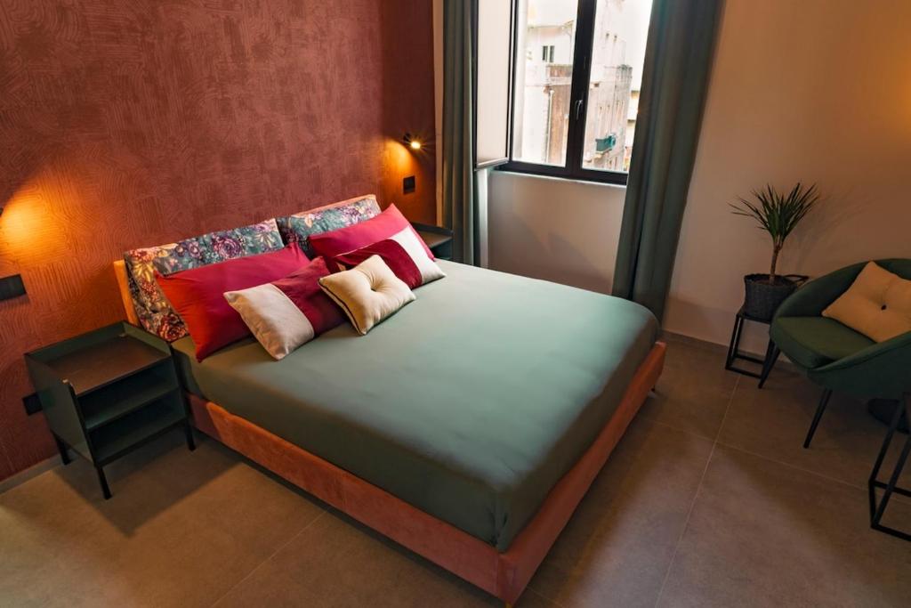 Desdemona APT - 1