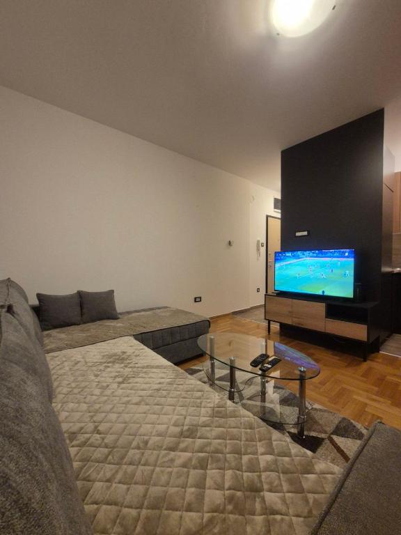 Urban Nest Apartment - 2