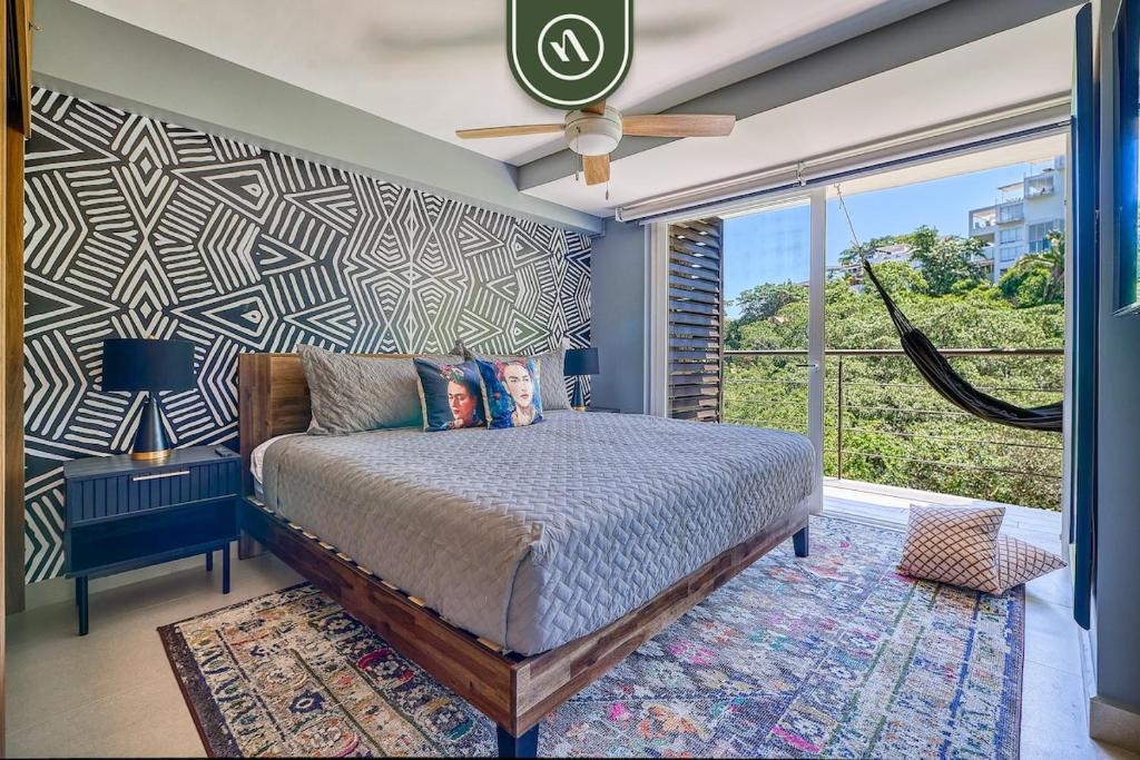 Luxury 2 BR Condo in the Jungle - Oceanview Pool - 2
