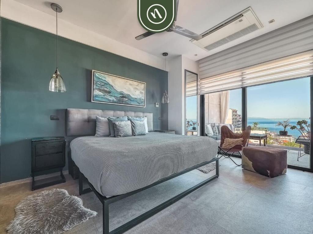 Oceanview Condo with Amazing Rooftop Pool - Gym - 2