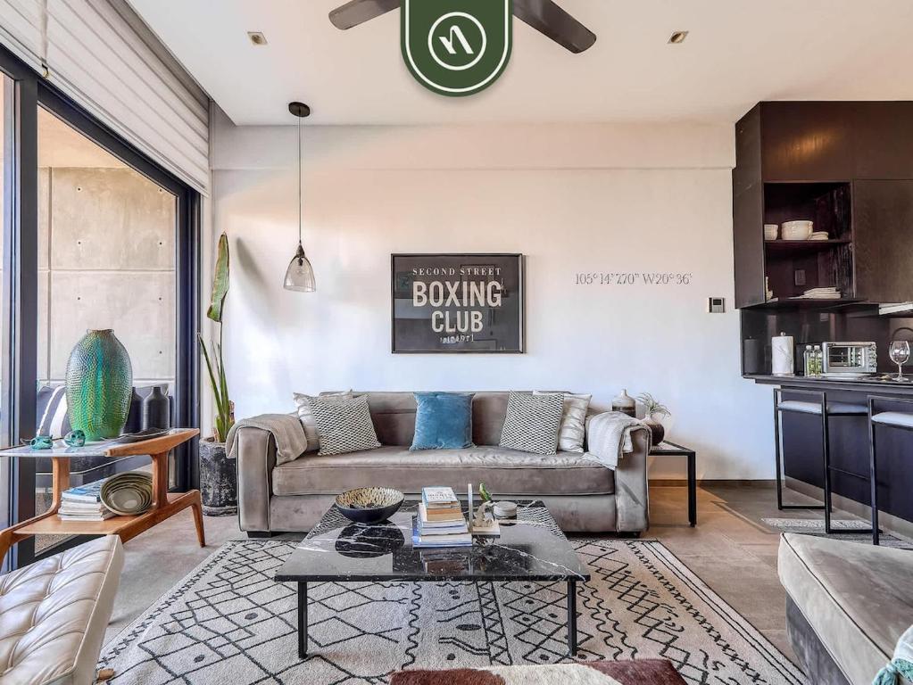 Oceanview Condo with Amazing Rooftop Pool - Gym - 3