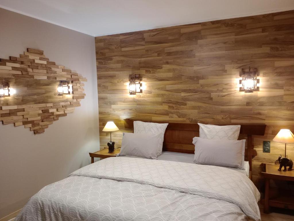 chambre et table d'hôtes Au coin de la cité 2 - 4