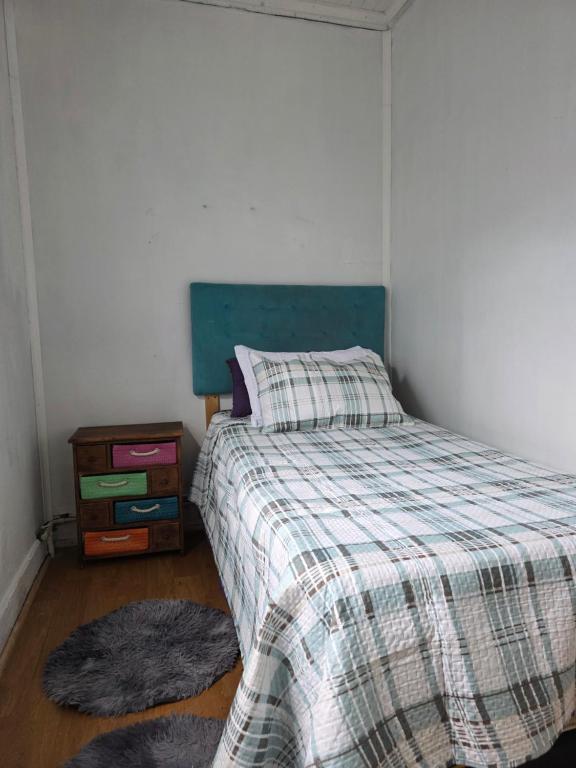 Habitacion Individual Centro Punta Arenas - 3
