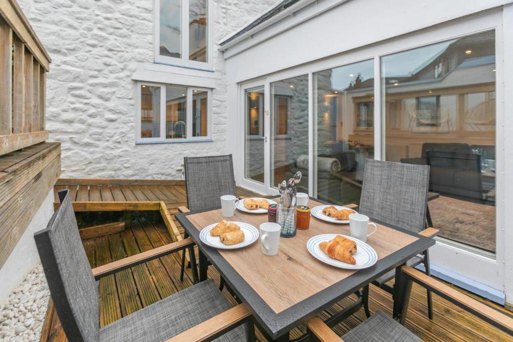 Knill Cottage West, St Ives photo 4