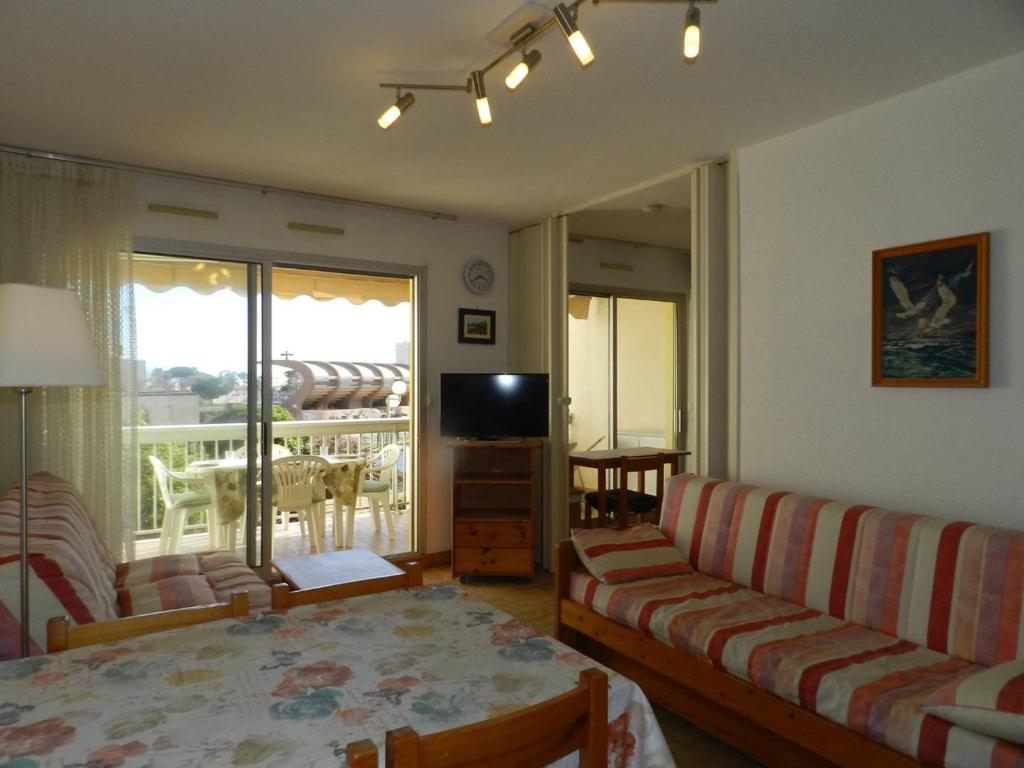 Appartement 2 Pièces, 4 Couchages, Parking, WIFI - Le Lavandou - FR-1-251-929 - 3