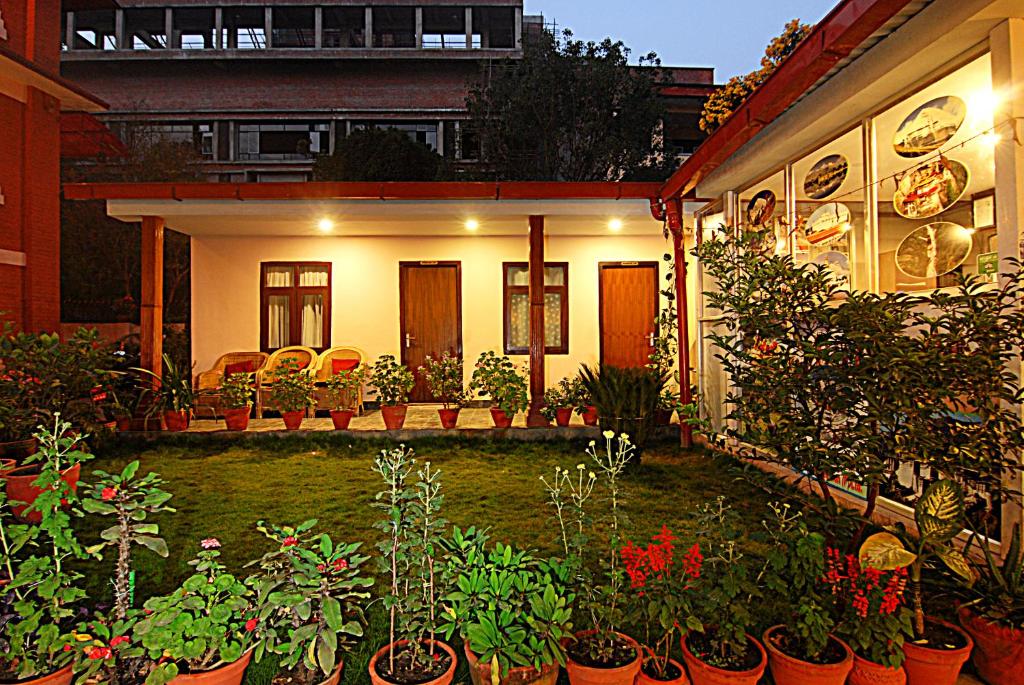 Garden, Hotel Amaryllis in Kathmandu