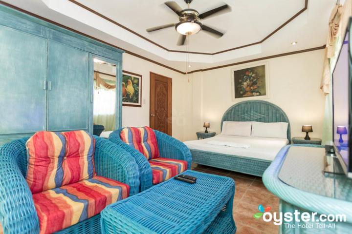 白色城堡酒店度假村 (White Castle Hotel and Resort)