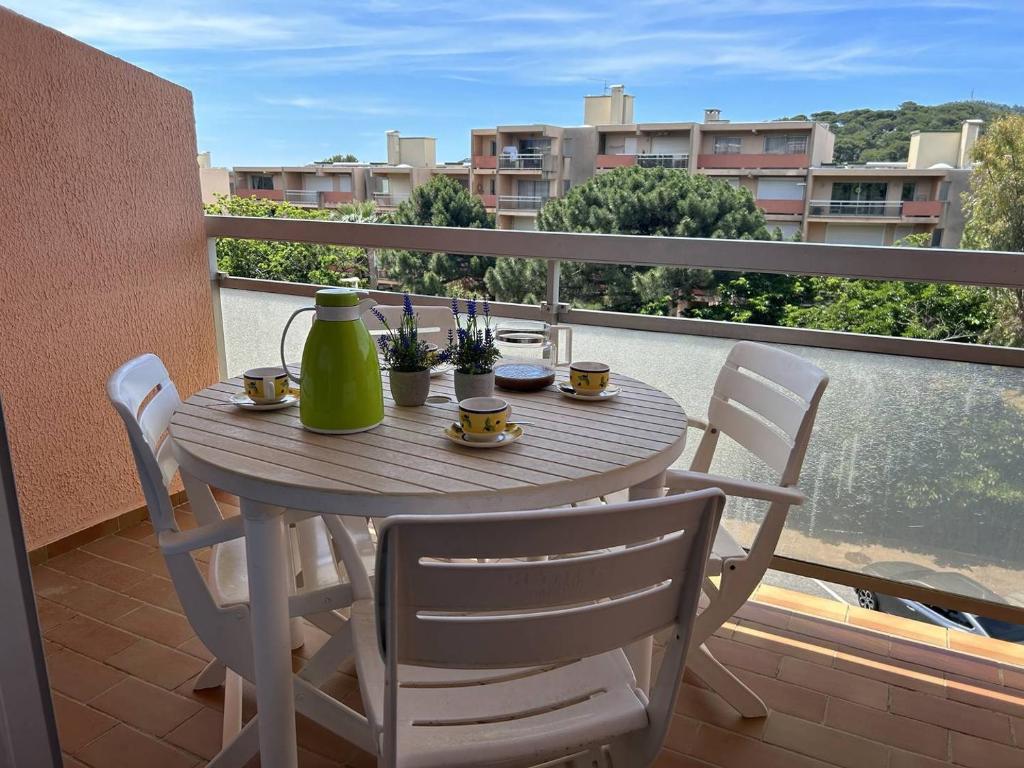 BO240-A21 Appartement 2 PIECES 4 couchages BORMES LES MIMOSAS - 1