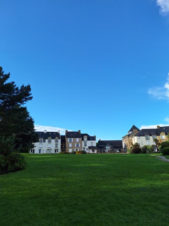Bel appartement dans résidence avec piscine - 2