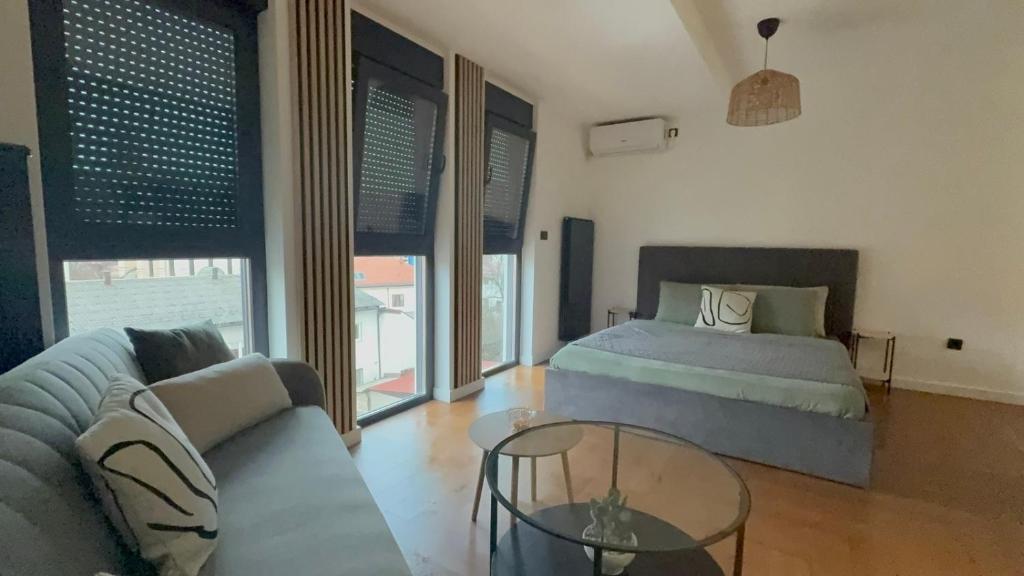 Zs Apartment - 2