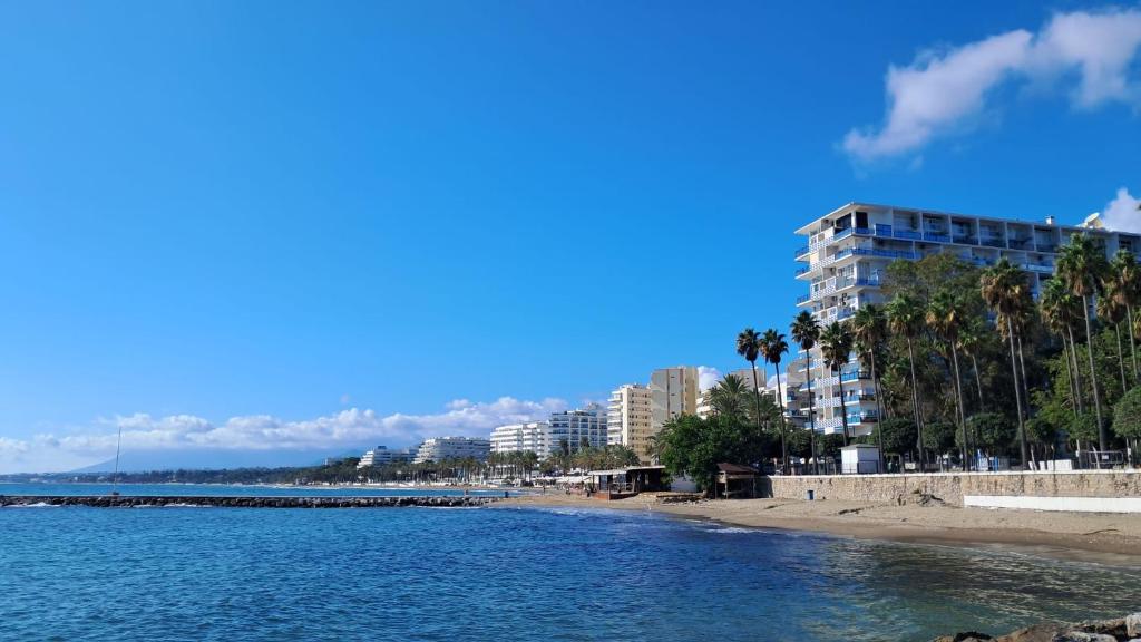 SKOL 645. Exclusive Three Bedrooms Apartment with Sea Views - 4
