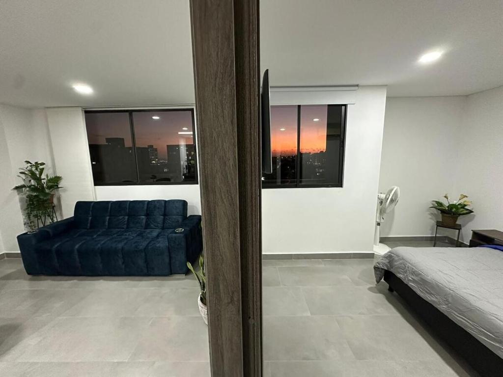 Beautiful, apartment near CC Único, Estadio R Martinez - 4