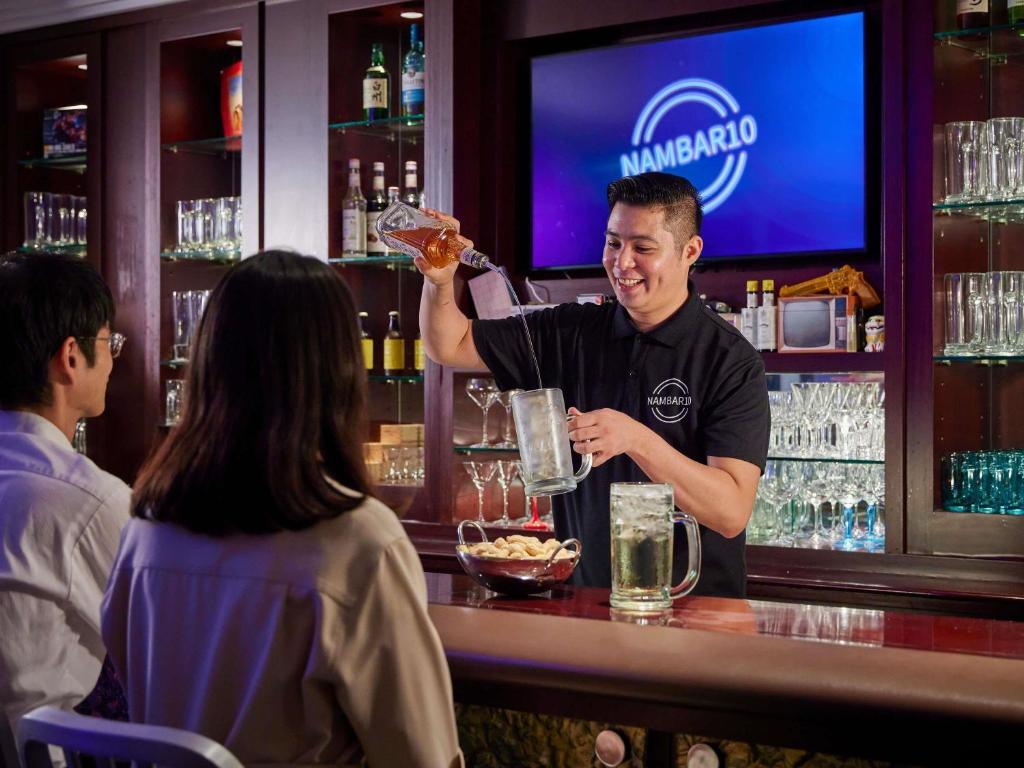 酒吧/Lounge Bar