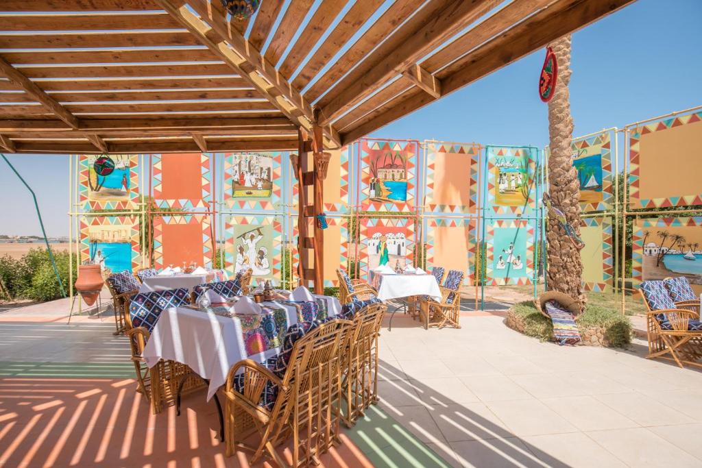 Hurghada Long Beach Resort — Restaurant & bars in Hurghada, Red Sea