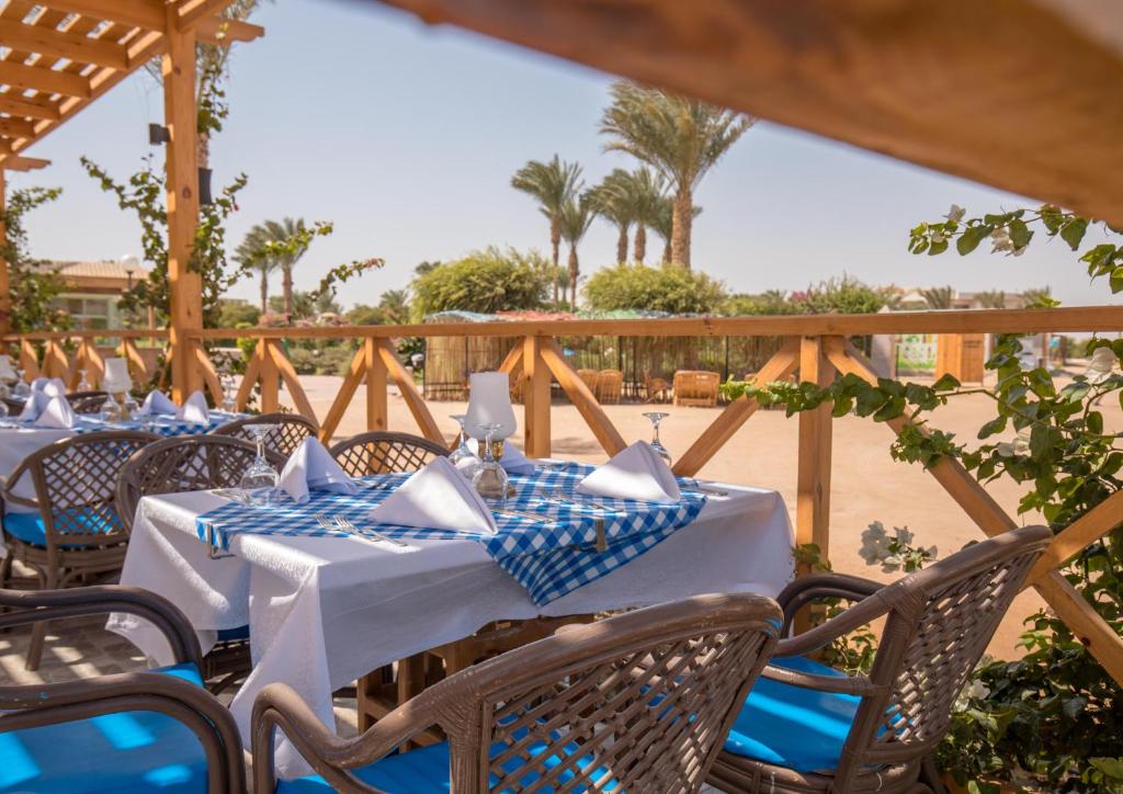 Hurghada Long Beach Resort — Restaurant & bars in Hurghada, Red Sea