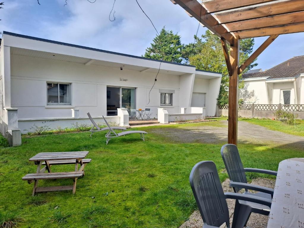 Maison rénovée à 300 m de la plage - 5