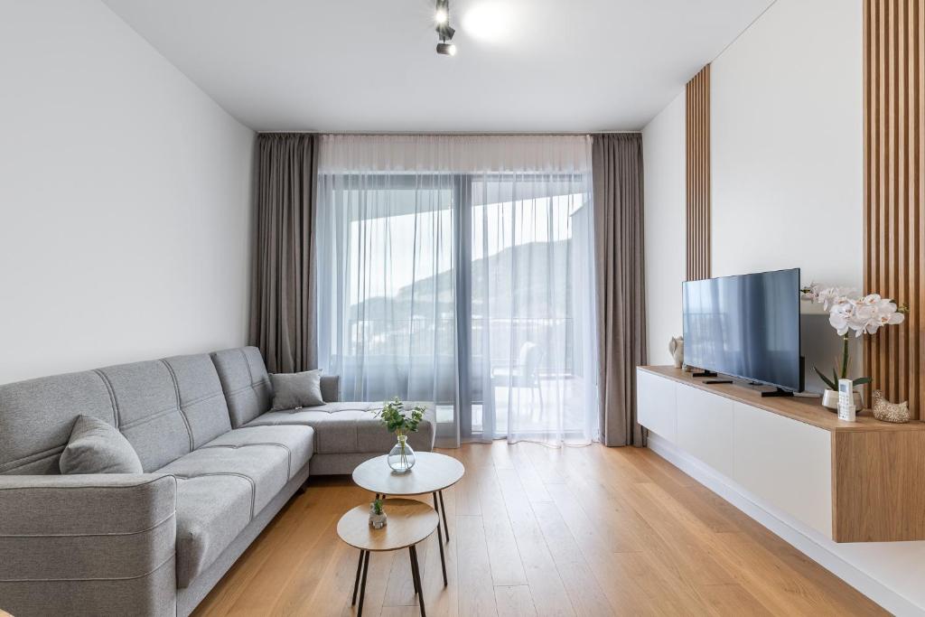 Stunning Bečići Apartment - 1
